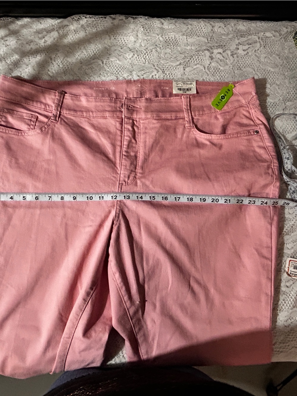 NWT size 24 Pink Women's Jeans - Classic Fit St. john’s Bay Capris